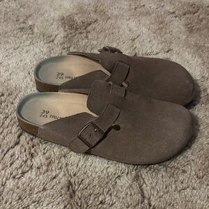 Brown Suede Slip-On Clogs with Buckle